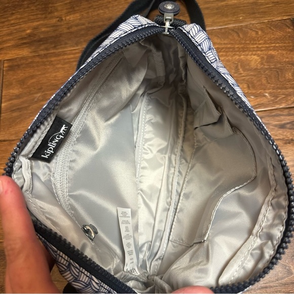 Kipling Damian Up Crossbody Bag Groovy Vines New With Tags NWT - Picture 8 of 13